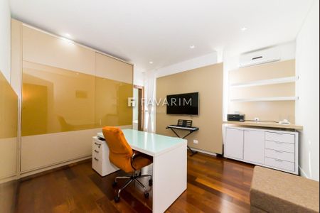 4_photo/94dce3b903.82be18ad98973cde-ATLAS-c6b7fca2-e3bf-421a-a38d-2c33d5391ef9.jpg de casa à venda com 4 quartos, 497m² em Seminário, Curitiba