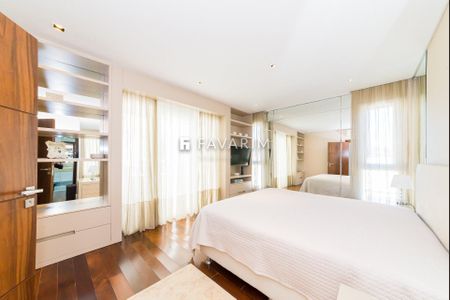 3_photo/94dce3b903.82be18ad98973cde-ATLAS-ddf61401-6dc6-44cf-8e75-6df298dee11d.jpg de casa à venda com 4 quartos, 497m² em Seminário, Curitiba