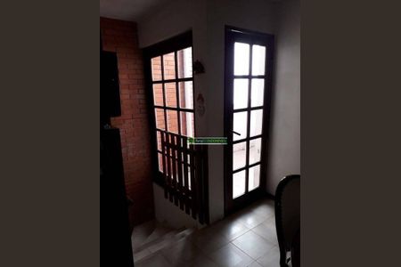4_photo/94dce3b955.241aa70ccaeb9f1b-ATLAS-1d069b8a-b38a-4eb8-9943-78c16b51f355.jpg de casa à venda com 3 quartos, 206m² em Seminário, Curitiba