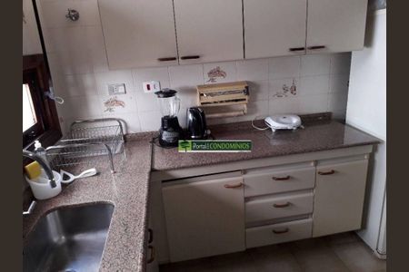 6_photo/94dce3b955.241aa70ccaeb9f1b-ATLAS-e6f16999-e51d-448f-b052-5d8598e53c24.jpg de casa à venda com 3 quartos, 206m² em Seminário, Curitiba