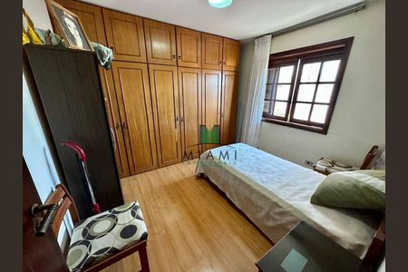 6_photo/94dce3b955.3275b87ea2a9b363-ATLAS-4eb6612e-14d4-4b86-897f-4cc5afa69f8c.jpg de casa à venda com 3 quartos, 207m² em Seminário, Curitiba