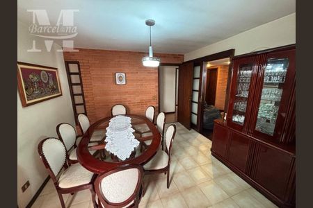 4_photo/94dce3b955.b2c1f66c79c6256c-ATLAS-2b921d3e-68fd-4c04-bc53-aa65a8069cfd.jpg de casa à venda com 3 quartos, 206m² em Seminário, Curitiba