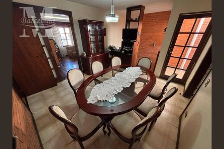 5_photo/94dce3b955.b2c1f66c79c6256c-ATLAS-c7b3c72d-0d69-49ce-961b-2323ec5a90f9.jpg de casa à venda com 3 quartos, 206m² em Seminário, Curitiba