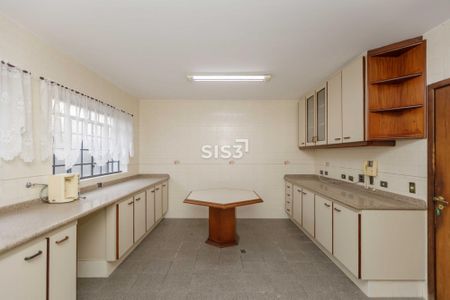 7_photo/94dce3b9ab.491a58713d1e5de3-ATLAS-24503e4e-4a9c-4c63-a453-0fe2e10bb814.jpg de casa à venda com 4 quartos, 420m² em Seminário, Curitiba