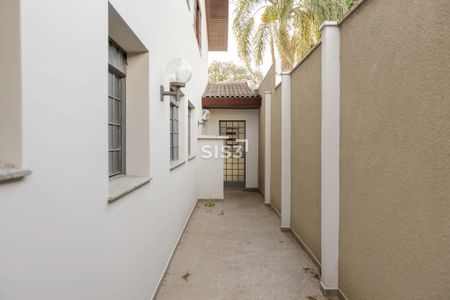 11_photo/94dce3b9ab.491a58713d1e5de3-ATLAS-c166e628-d4a2-4caf-9375-e29f07c0e53d.jpg de casa à venda com 4 quartos, 420m² em Seminário, Curitiba