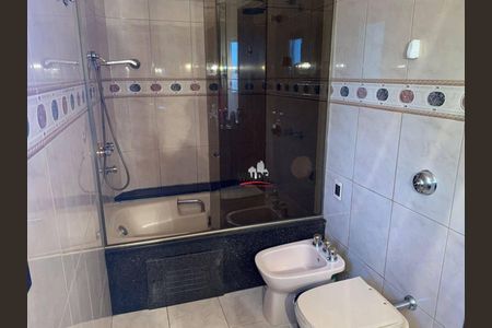 12_photo/94dce3bb0f.3a9dc93bc25fc63d-ATLAS-00f0d405-26d2-4c21-a99f-e51cc0a7e497.jpg de casa à venda com 3 quartos, 646m² em Seminário, Curitiba