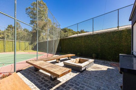 3_photo/94dce3bb1b.d66be7a9b32f9248-ATLAS-04ee4f42-8e28-478b-afe0-e561690cc59d.jpg de casa à venda com 5 quartos, 620m² em Seminário, Curitiba