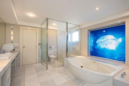 12_photo/94dce3bb1b.d66be7a9b32f9248-ATLAS-2d34d97e-bb25-49e6-b708-ee18faca9a82.jpg de casa à venda com 5 quartos, 620m² em Seminário, Curitiba