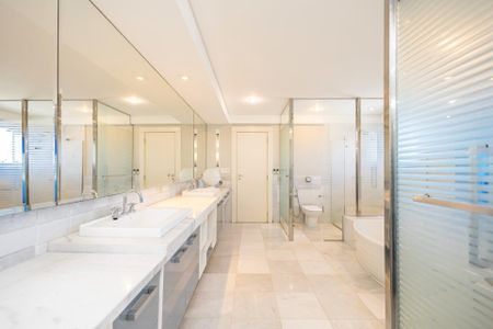 19_photo/94dce3bb1b.d66be7a9b32f9248-ATLAS-5e330dfe-f12a-4077-b853-9e5fcec8e464.jpg de casa à venda com 5 quartos, 620m² em Seminário, Curitiba