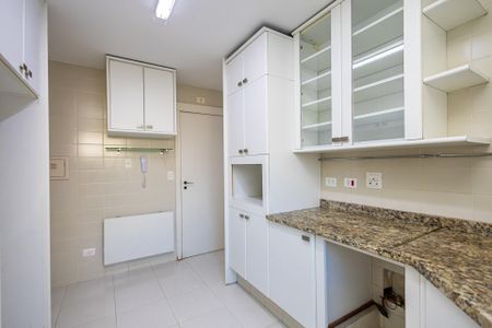 11_photo/94dce3bb1b.d66be7a9b32f9248-ATLAS-880a9a97-ae9e-4030-a7b6-4be6ca6e5578.jpg de casa à venda com 5 quartos, 620m² em Seminário, Curitiba