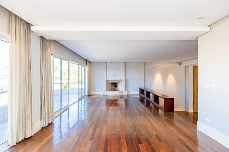 2_photo/94dce3bb1b.d66be7a9b32f9248-ATLAS-a9794d5b-7984-4e63-97f3-b098f99ea686.jpg de casa à venda com 5 quartos, 620m² em Seminário, Curitiba