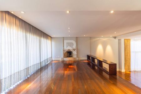 10_photo/94dce3bb6d.20b4babb97b28f5b-ATLAS-2080f526-c4aa-42bf-9e7c-c57c35c9f710.jpg de casa à venda com 5 quartos, 690m² em Seminário, Curitiba