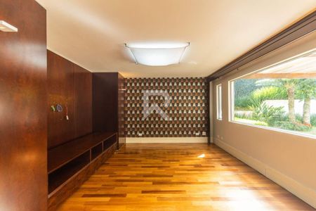 11_photo/94dce3bb6d.20b4babb97b28f5b-ATLAS-b451abc9-42cc-4b97-ac94-d71da7b84db6.jpg de casa à venda com 5 quartos, 690m² em Seminário, Curitiba