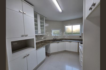 28_photo/94dce3bb6d.cfa2221be0e4e06f-ATLAS-0d4ea7f4-0d46-4ffd-84dc-be9536aae449.jpg de casa à venda com 5 quartos, 690m² em Seminário, Curitiba