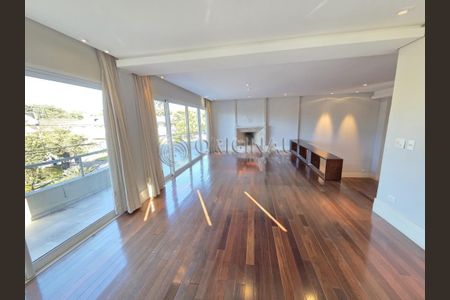 6_photo/94dce3bb6d.cfa2221be0e4e06f-ATLAS-18c39ccd-13ce-43c5-bde7-8f26812e0707.jpg de casa à venda com 5 quartos, 690m² em Seminário, Curitiba