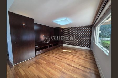 6_photo/94dce3bb6d.cfa2221be0e4e06f-ATLAS-dc79df70-3676-4e86-b341-30f3fdac24b2.jpg de casa à venda com 5 quartos, 690m² em Seminário, Curitiba