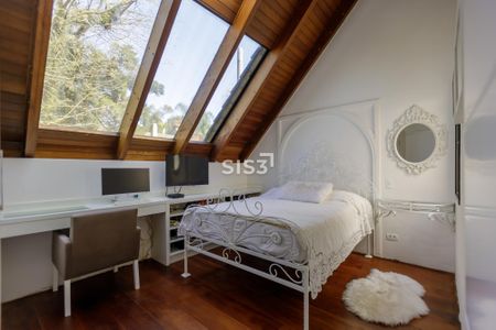 2_photo/94dce3bb97.ef7c58586888ab74-ATLAS-5a6efe03-0991-4b2e-81b3-d4a8fab9e42e.jpg de casa à venda com 3 quartos, 300m² em Seminário, Curitiba