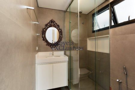 8_photo/94dce3bb97.fc71c6367f0f28fd-ATLAS-46d3db7a-84dd-47fc-acd1-38184c2da624.jpg de casa à venda com 3 quartos, 320m² em Seminário, Curitiba