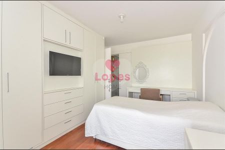 4_photo/94dce3bbbd.07671446921f2772-ATLAS-fed06b78-17d9-44cc-bc1e-7af43342e7da.jpg de casa à venda com 2 quartos, 197m² em Seminário, Curitiba