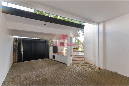 10_photo/94dce3bbd9.ceff8192393c33de-ATLAS-2c237306-3f4f-4aa4-aee4-84e279bffd8a.jpg de casa à venda com 3 quartos, 194m² em Seminário, Curitiba