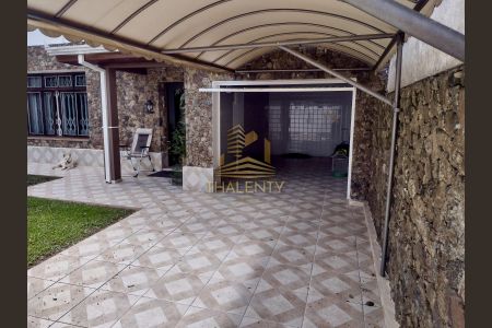 10_photo/94dce3bbef.8a734c1c2a3b006e-ATLAS-112aeab7-eee5-496d-ad5b-4d837a3dc206.jpg de casa à venda com 4 quartos, 240m² em Seminário, Curitiba