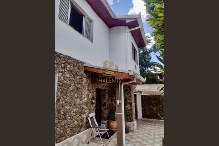 8_photo/94dce3bbef.8a734c1c2a3b006e-ATLAS-33eaef6c-22cb-43d1-852d-91ca4c4e5450.jpg de casa à venda com 4 quartos, 240m² em Seminário, Curitiba