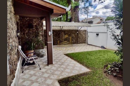 4_photo/94dce3bbef.8a734c1c2a3b006e-ATLAS-ca693c7d-de4b-4c1a-9c1f-961c97d21242.jpg de casa à venda com 4 quartos, 240m² em Seminário, Curitiba