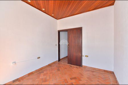 9_photo/94dce3bc7f.833a42e394c467a8-ATLAS-2989e2e3-570a-4107-b165-b45b8f919e38.jpg de casa à venda com 5 quartos, 301m² em Seminário, Curitiba