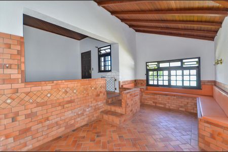 9_photo/94dce3bc7f.833a42e394c467a8-ATLAS-70db064a-9ed4-44e1-a3d0-006b5117ae97.jpg de casa à venda com 5 quartos, 301m² em Seminário, Curitiba