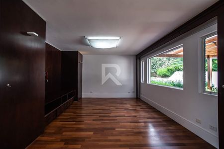 22_photo/94dce3bc9d.dc4c3710a436727e-ATLAS-dafd07f7-c5ed-4efd-a1cc-d7d16ab2a889.jpg de casa à venda com 5 quartos, 690m² em Seminário, Curitiba