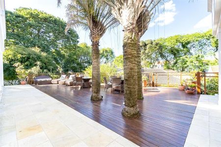 8_photo/94dce3bd2d.1aa5b8f538f3adaf-ATLAS-0e07c29c-71b2-45d4-a999-1491dd4d768f.jpg de casa à venda com 5 quartos, 1150m² em Seminário, Curitiba