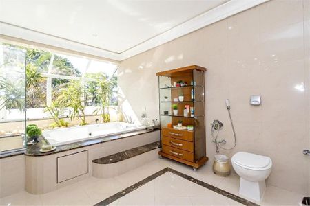 41_photo/94dce3bd2d.1aa5b8f538f3adaf-ATLAS-2a6b1c0d-008d-4a69-b802-671e35bd9343.jpg de casa à venda com 5 quartos, 1150m² em Seminário, Curitiba