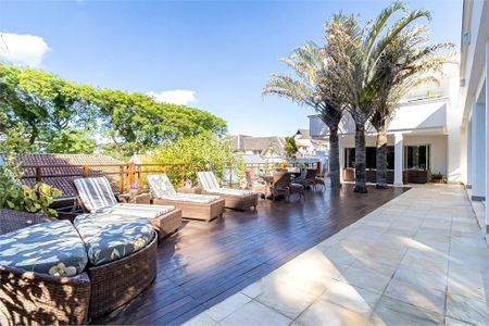 7_photo/94dce3bd2d.1aa5b8f538f3adaf-ATLAS-59798182-7ed0-4112-ad0b-3d0dbe6d16b8.jpg de casa à venda com 5 quartos, 1150m² em Seminário, Curitiba