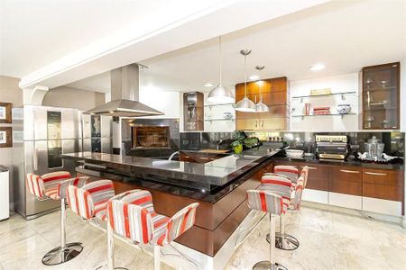 11_photo/94dce3bd2d.1aa5b8f538f3adaf-ATLAS-837ea9ce-34fb-49e5-96df-b75d077eba99.jpg de casa à venda com 5 quartos, 1150m² em Seminário, Curitiba