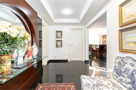 9_photo/94dce3bd33.b88c9f23dde11cca-ATLAS-0aaf38d0-1a5a-4347-af9c-47400a83a972.jpg de casa à venda com 5 quartos, 1150m² em Seminário, Curitiba