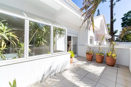 5_photo/94dce3bd33.b88c9f23dde11cca-ATLAS-209b34ce-9042-4cdc-97b1-b90e319e2198.jpg de casa à venda com 5 quartos, 1150m² em Seminário, Curitiba