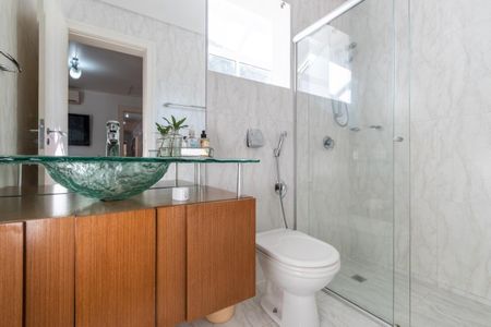 4_photo/94dce3bd33.b88c9f23dde11cca-ATLAS-2bb6c0a9-c965-4b1d-9d4c-c8da2839c2b7.jpg de casa à venda com 4 quartos, 1150m² em Seminário, Curitiba