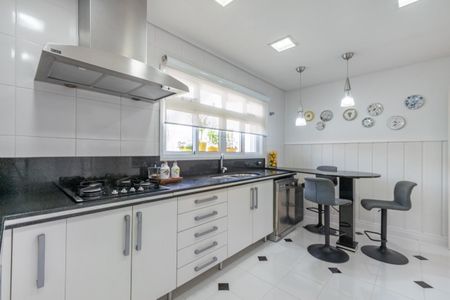 2_photo/94dce3bd33.b88c9f23dde11cca-ATLAS-5573d341-0b98-4e4e-a6a7-9bdeefc59bb3.jpg de casa à venda com 4 quartos, 1150m² em Seminário, Curitiba