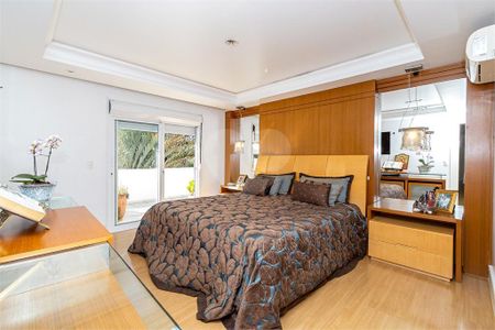 6_photo/94dce3bd33.b88c9f23dde11cca-ATLAS-c15a33e4-e860-4b8b-afe1-62463eb14b76.jpg de casa à venda com 5 quartos, 1150m² em Seminário, Curitiba