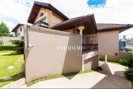 6_photo/94dce3be93.12917f666bbf568e-ATLAS-b3a34f5f-badb-4215-81a2-b0aafb62c6bd.jpg de casa para alugar com 3 quartos, 285m² em Seminário, Curitiba