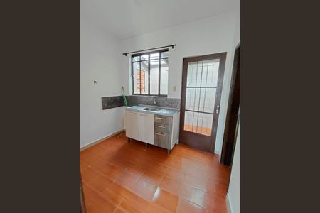 6_photo/94dce3beb1.864ff64b5dee438b-ATLAS-403e8371-b8ea-4ae5-a6f3-92d219c21e1c.jpg de casa à venda com 3 quartos, 92m² em Seminário, Curitiba