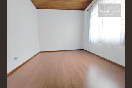 22_photo/94dce3beb1.864ff64b5dee438b-ATLAS-cef1dee1-c431-47e8-a241-d37e92e3b8ea.jpg de casa à venda com 3 quartos, 92m² em Seminário, Curitiba