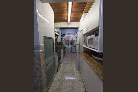 7_photo/94dce3beb9.aee49e73b172d5f5-ATLAS-2ef6d451-5703-482d-94e7-2831af50908e.jpg de casa à venda com 3 quartos, 300m² em Seminário, Curitiba