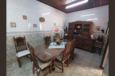 6_photo/94dce3beb9.aee49e73b172d5f5-ATLAS-33bd2b6b-cebc-4bdb-89ff-a440327274fe.jpg de casa à venda com 3 quartos, 300m² em Seminário, Curitiba