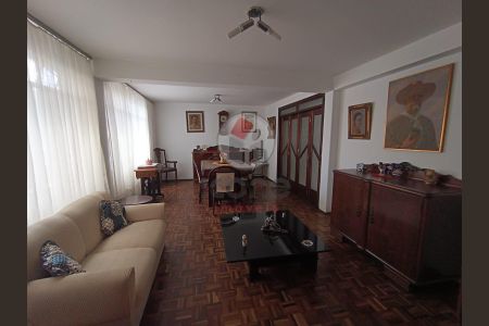 5_photo/94dce3beb9.aee49e73b172d5f5-ATLAS-c6d148f4-7c4f-4ddc-8c8e-11855fe54e7b.jpg de casa à venda com 3 quartos, 300m² em Seminário, Curitiba