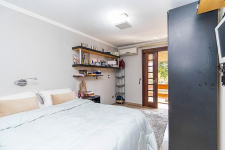 2_photo/94dce3beef.2a17df7df6ae08cb-ATLAS-1472e9c2-abc0-4393-96ea-017de3c8a73e.jpg de casa à venda com 4 quartos, 160m² em Seminário, Curitiba