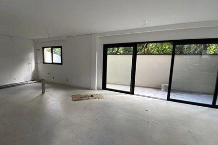 2_photo/94dce3bf33.2832257cbb3df2c4-ATLAS-3f27ebdd-c856-4e76-adf2-fb28633a3e97.jpg de casa à venda com 3 quartos, 256m² em Campina do Siqueira, Curitiba