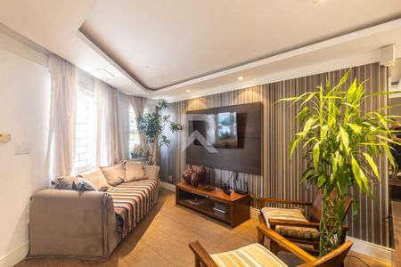 11_photo/94dce3bf5b.e100dba37721dde7-ATLAS-050d9aeb-4a86-47a7-8a6e-de33d0729bfd.jpg de casa à venda com 3 quartos, 163m² em Seminário, Curitiba