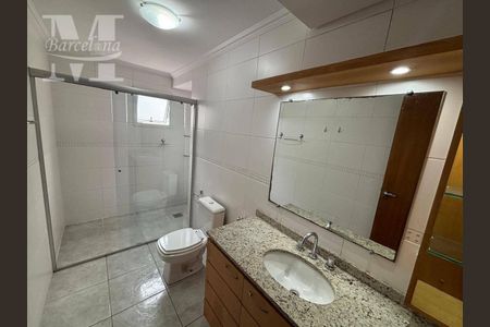 2_photo/94dce3bf5b.e100dba37721dde7-ATLAS-0ef1f8f1-d66b-41fb-adda-9819556f022f.jpg de casa à venda com 3 quartos, 163m² em Seminário, Curitiba