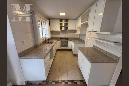 6_photo/94dce3bf5b.e100dba37721dde7-ATLAS-4dcee3b6-6dea-4628-8c92-147827683e75.jpg de casa à venda com 3 quartos, 163m² em Seminário, Curitiba